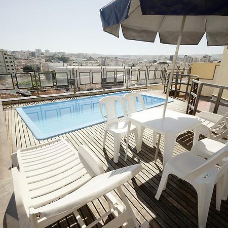 Galatas Central Hotel باتوس دي ميناس المظهر الخارجي الصورة