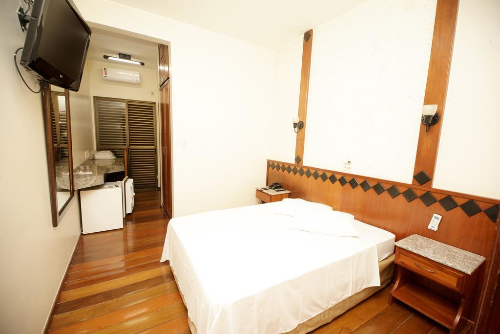 Galatas Central Hotel باتوس دي ميناس المظهر الخارجي الصورة