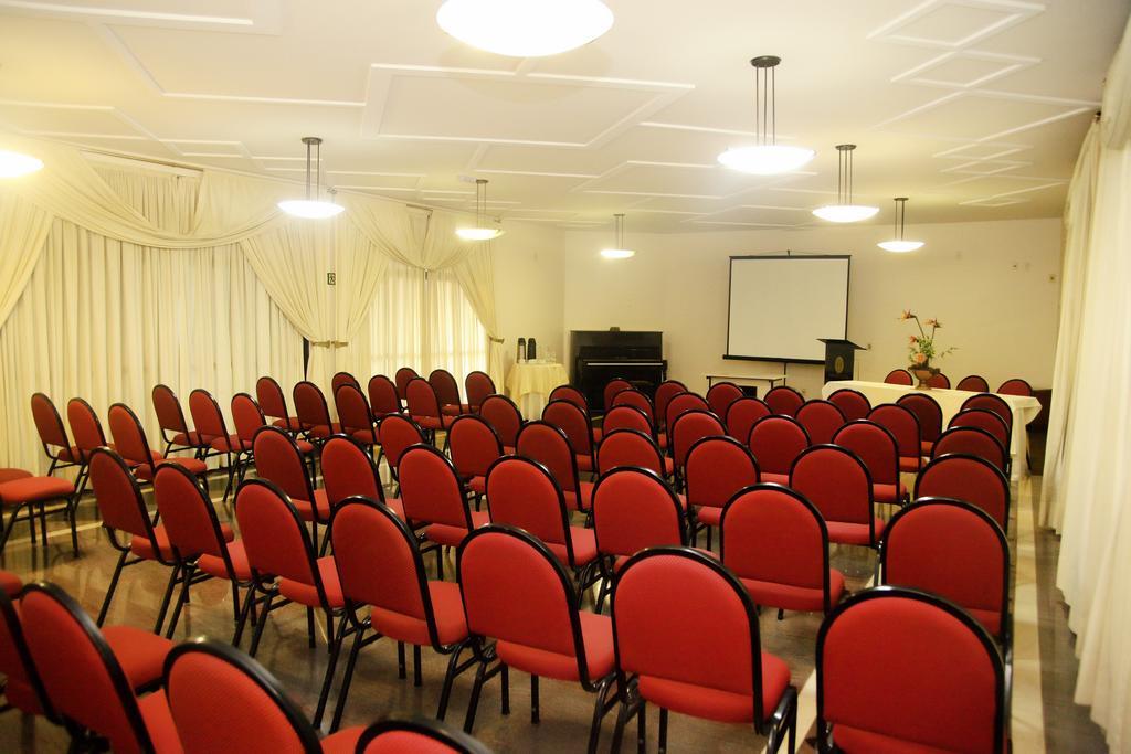 Galatas Central Hotel باتوس دي ميناس المظهر الخارجي الصورة